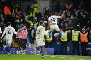 Former Man City and Celtic star delivers Leeds United relegation verdict