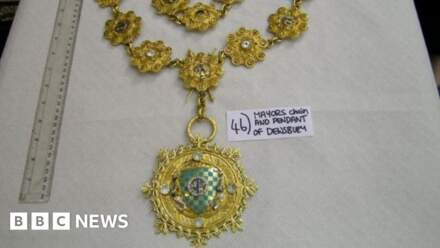 Arrest over mayoral chain theft from town hall