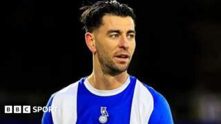 Bristol Rovers sign Joe Quigley, Tommy Leigh and Richie Smallwood