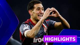 Late Hezze goal sends Olympiacos into the play-offs