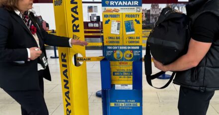 Ryanair luggage rule warning as family hit with £400 charge after getting it wrong