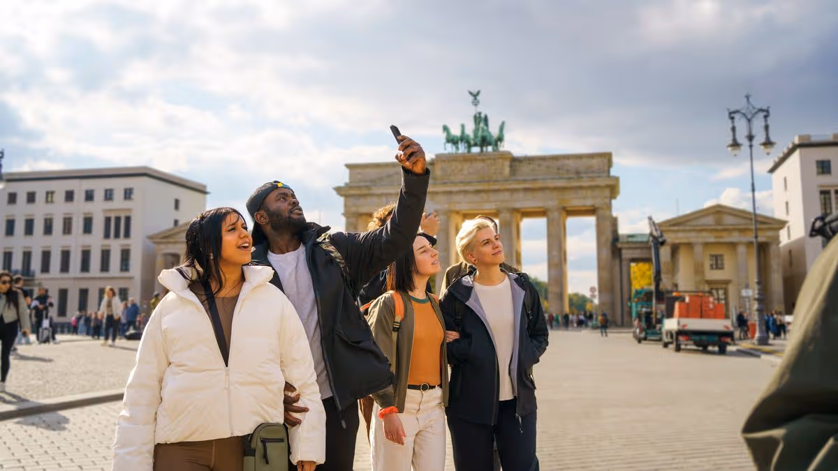 I’m a travel expert – Brits could face £850 fines abroad for posting on social media