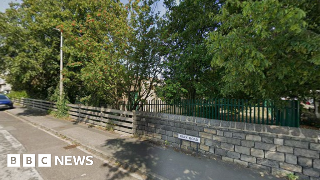 Five arrested after man hurt in machete attack