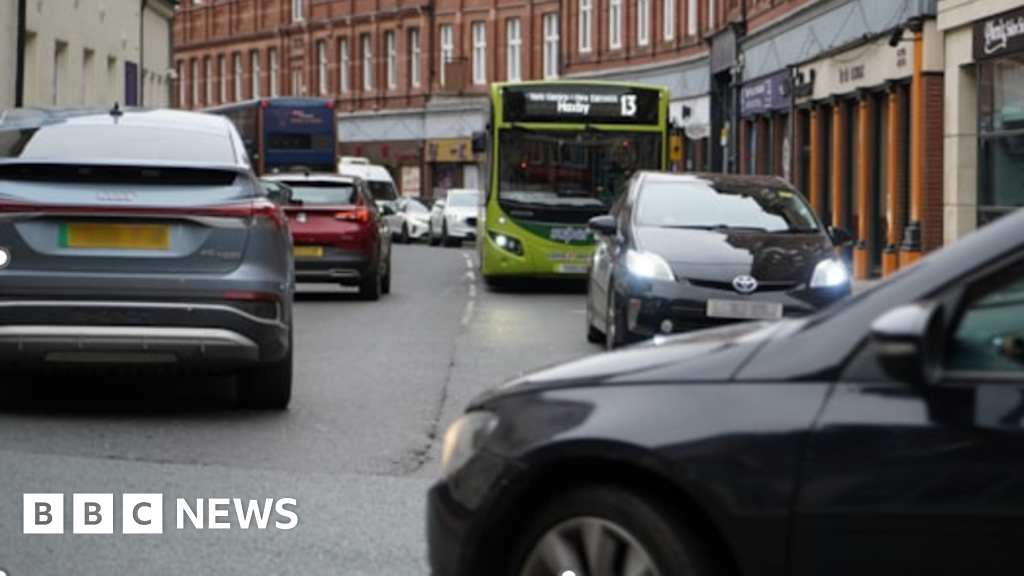 Mixed views on buses-only plan for city streets