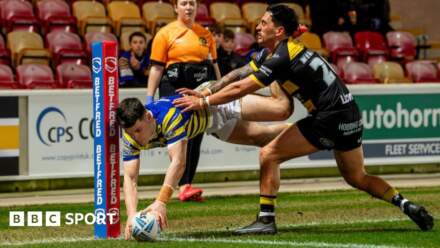 Super League: York 30-38 Warrington: Wolves hold off spirited Knights in 12-try thriller