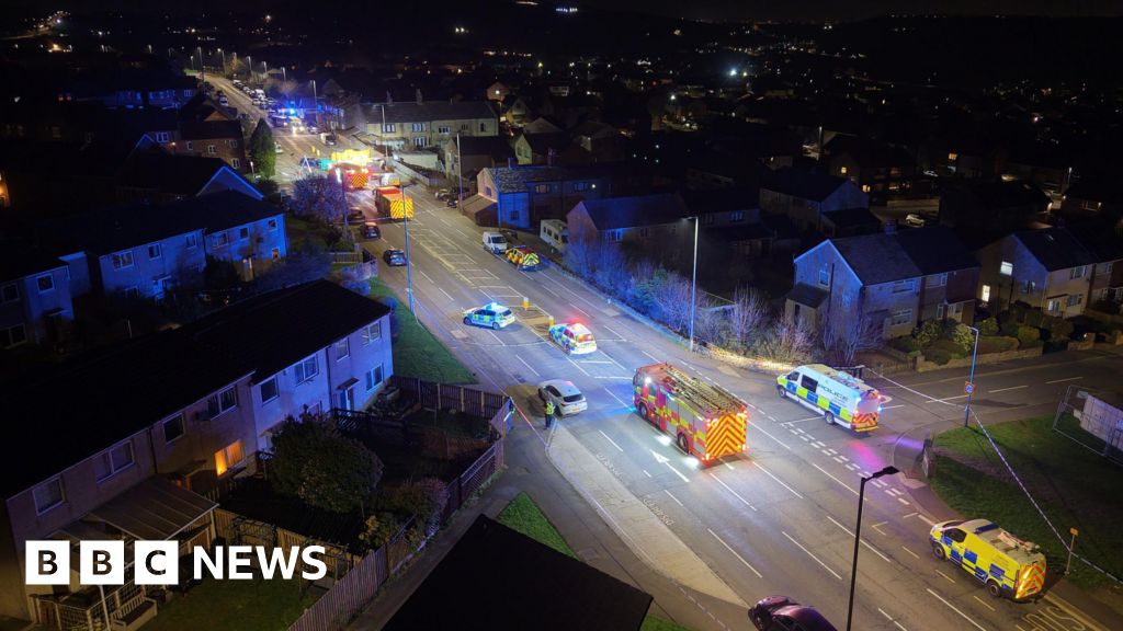 Nearly £50,000 donated to crash victims' families