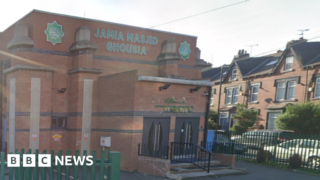 Mosque chair suspended over 'shocking views' claim
