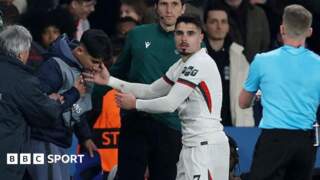 Ball boy push: Chelsea’s Pedro Neto apologises for pushing PSG ball boy