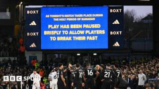 Leeds say boos doing Ramadan pause ‘disappointing’