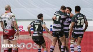 Super League: Wigan 16-34 Huddersfield – shock win for Giants