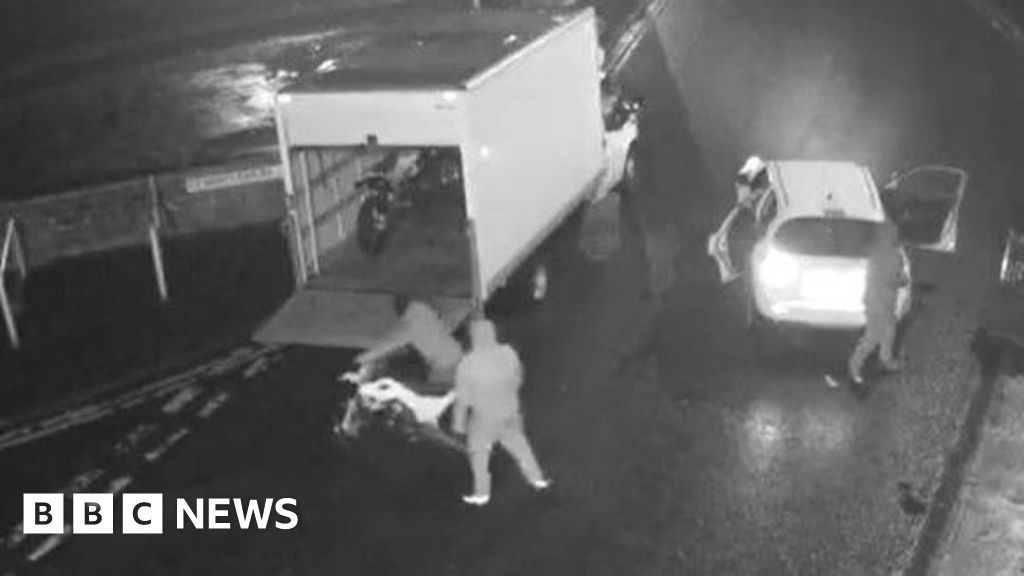 Motorbikes worth £80,000 stolen in ram raid – Yorkshire Directory