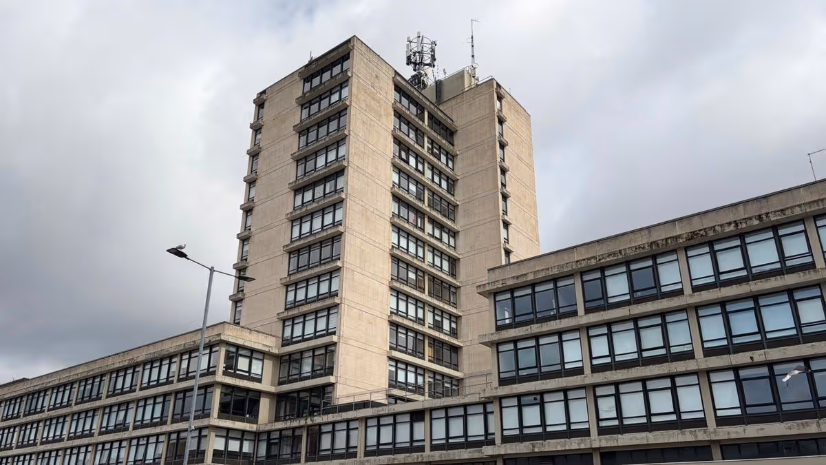 Rooftop bar and sky garden set for Hull city centre K2 Tower backed by grant funding