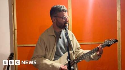 Music course boosts vulnerable people's confidence