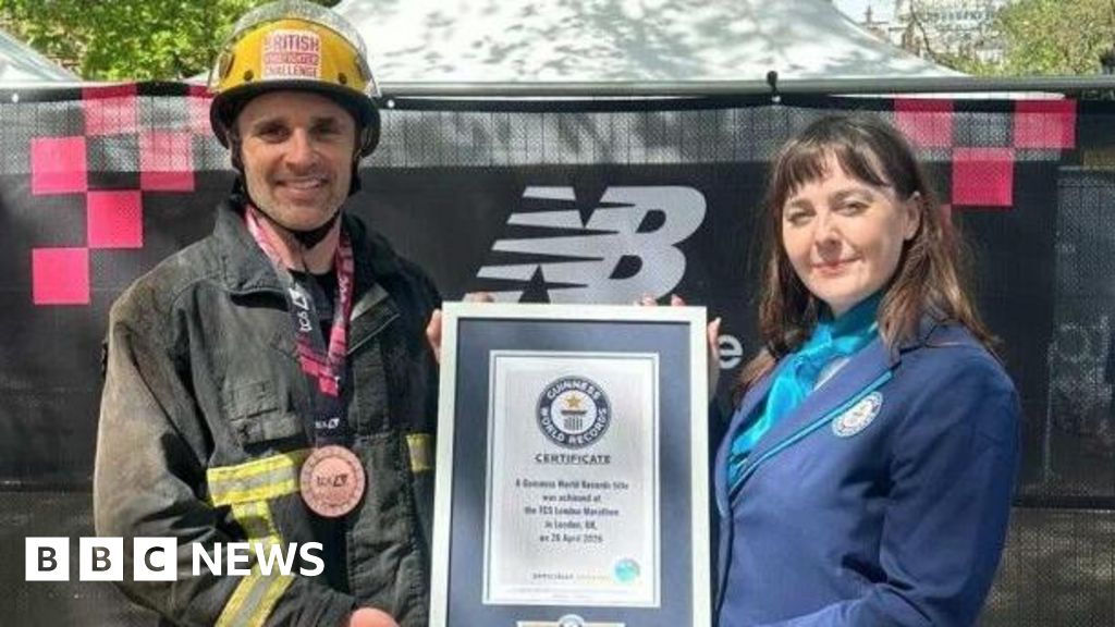 Firefighter's record-breaking London Marathon run