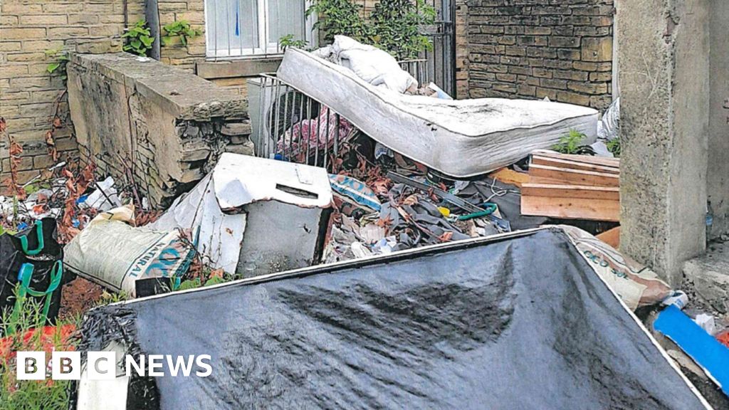 Landlord ordered to pay £1,900 over waste at homes
