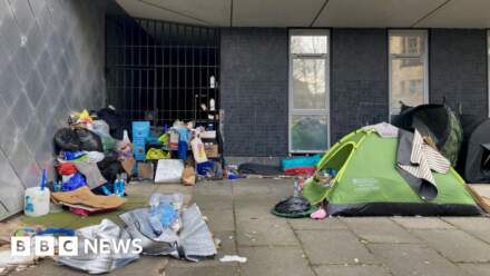 Homeless camp set up outside magistrates' court