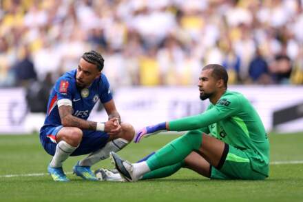 'Live with it' – Dermot Gallagher's message for Leeds United amid Chelsea tactical timeout fury