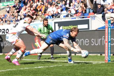 Tom Johnstone scores four tries – including 18-minute hat-trick – as Wakefield Trinity thrash Bradford Bulls to return to joint-top of Super League