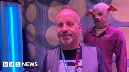 Darth Vader fans bring the force to seaside festival