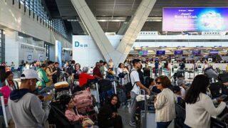 Major airlines cancel 451 flights in single day – as nearly 2,000 face delays