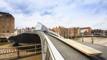 ‘Complex’ engineering work requires closure of Hull’s Scale Lane footbridge
