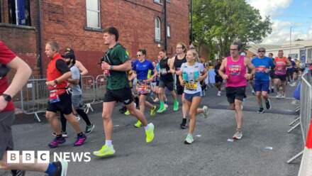 Rob Burrow 'sent sun to shine on marathon runners'
