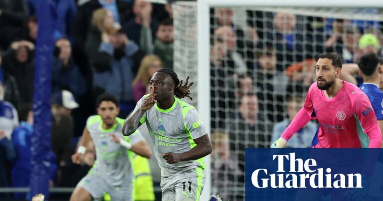 Manchester City’s wild draw at Everton hands Arsenal title edge despite late Doku strike | Premier League