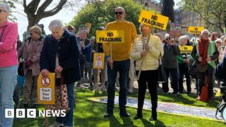 Minister will not intervene on gas drilling refusal