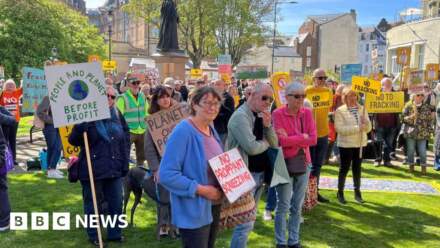 Village gas rig plan formally rejected by council