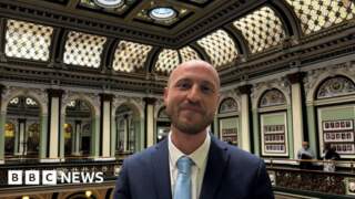 Reform accused of 'silencing' opposition voices