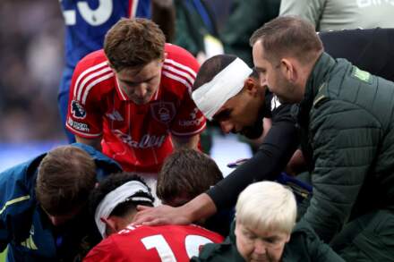 Massive fresh boost for Leeds United's relegation-battling rivals but star man injured in double blow