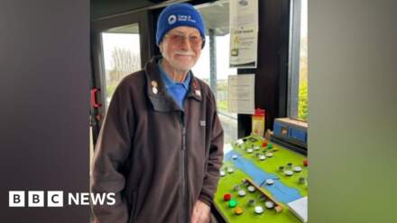 Lock keepers needed to help boaters this summer
