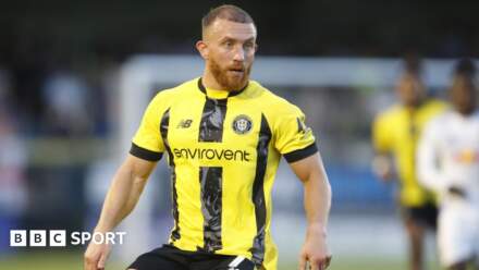 Harrogate Town in talks with George Thomson as eight are released