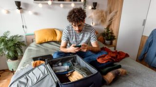 Travellers urged not to pack 1 item in suitcases due to it ‘ruining holidays’