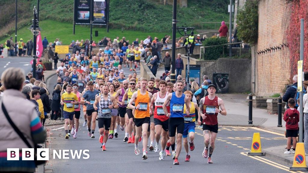 Runners urged to book Yorkshire Coast 10k places