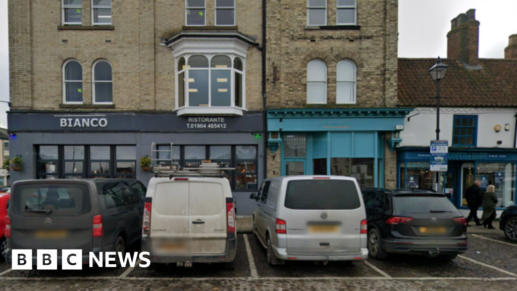 Man dies after being hit by car outside bar
