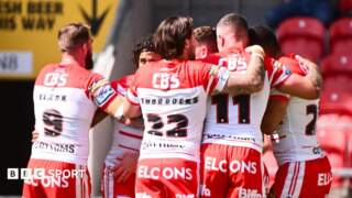 Super League: St Helens 38-6 Huddersfield Giants