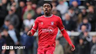 Malachi Fagan-Walcott: York City accept bid from Hearts