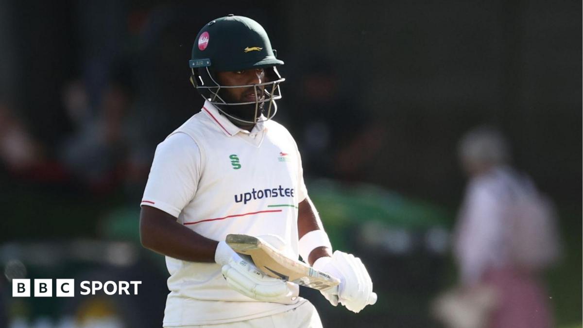 County Championship: Rehan Ahmed puts Leicestershire on top against Yorkshire