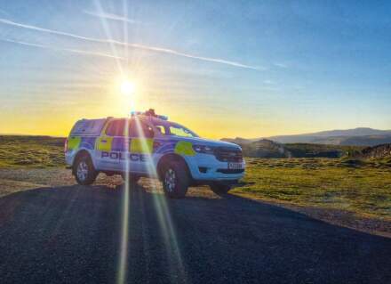 Police force entry into a car to rescue dog left in 30°C heat | YorkMix