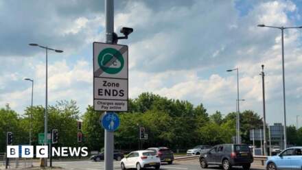 Clean Air Zone review risks health gains – campaign