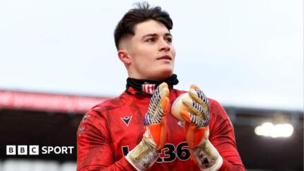 Tommy Simkin: Doncaster Rovers sign Stoke City goalkeeper on loan