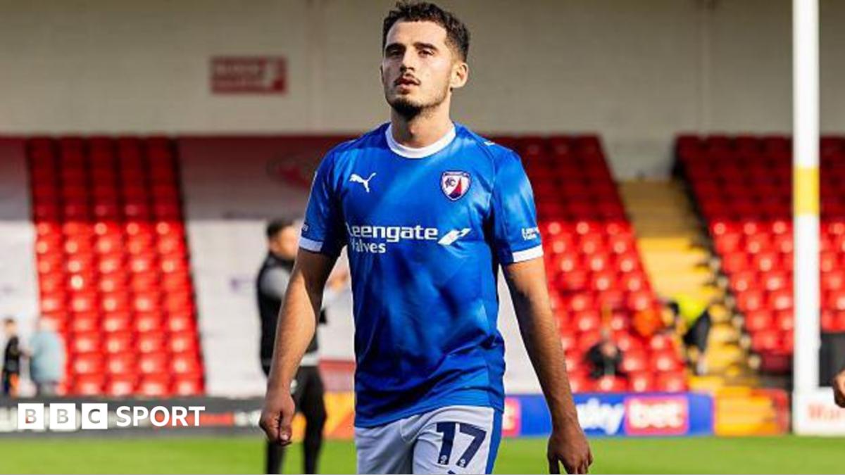 Armando Dobra: Leyton Orient sign Chesterfield striker on three-year deal