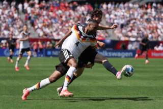 International return for Leeds United attacker as Premier League teammate scores stunner