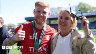 Josh Stones: York City striker signs new five-year deal