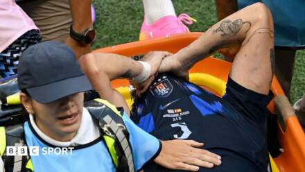 Manuel Ugarte: Man Utd confirm midfielder suffered knee ligament damage