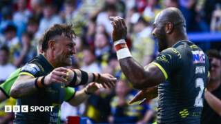 Super League: Warrington Wolves 6-34 Leeds Rhinos – Sivo scores hat-trick for visitors