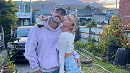 Couple separated by cancer as Australian boyfriend fights to get UK visa