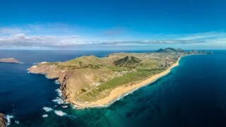 Holidaymakers flock to ‘new Canary Island’ with 6-mile-long beach