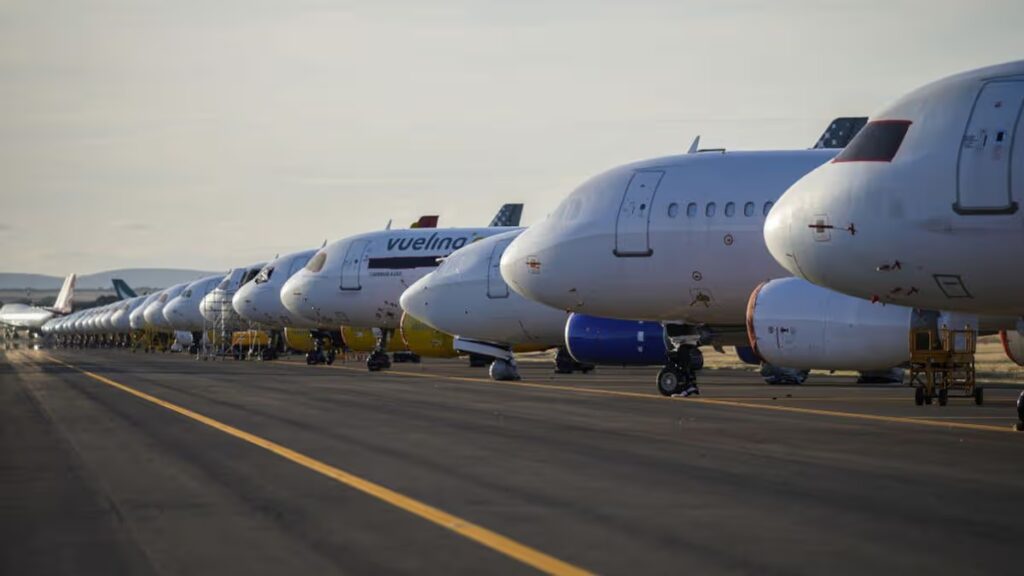 Budget airline with cheap flights returns to UK after 14 years